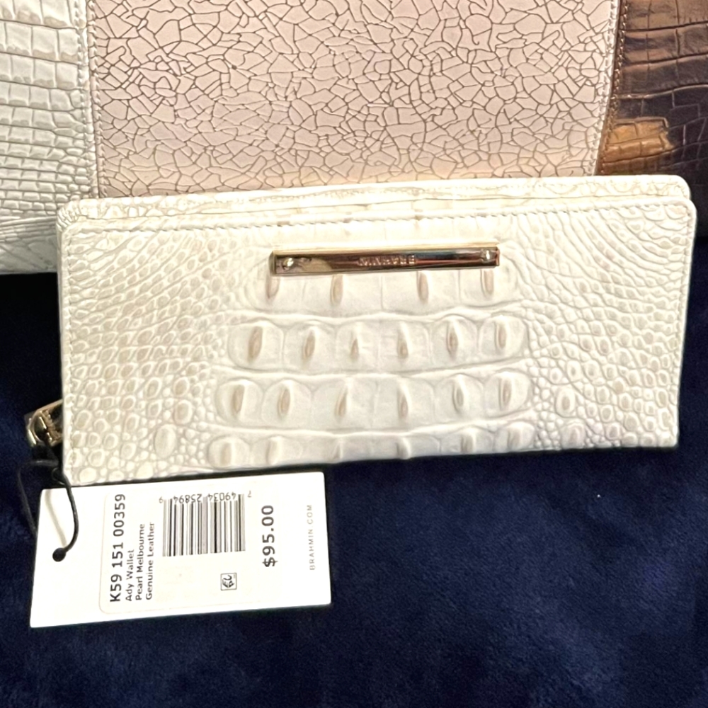 Brahmin Ady Wallet Coconut
